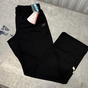 New Balance Men’s New Black Straight Leg Track Pants Size Large